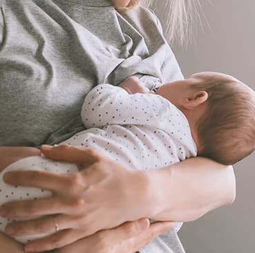 ภาวะเต้านมโตผิดปกติจากระบบต่อมไร้ท่อ