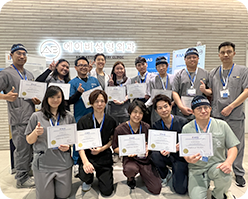 มอบใบประกาศนียบัตรIFAAS